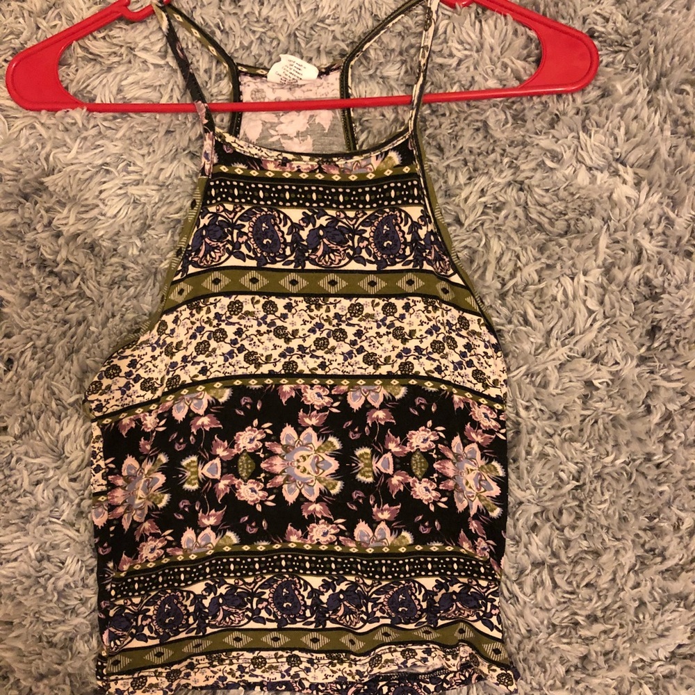Halter tank